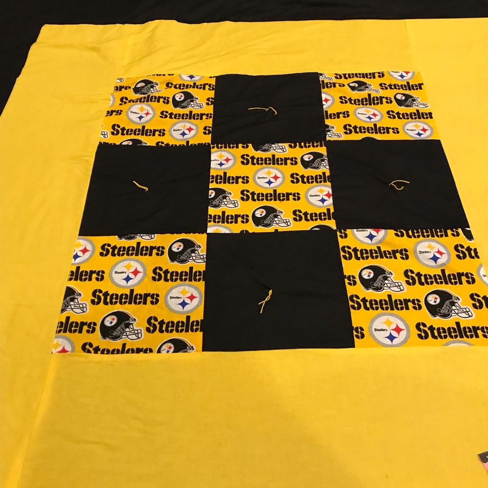 Baby blanket or throw